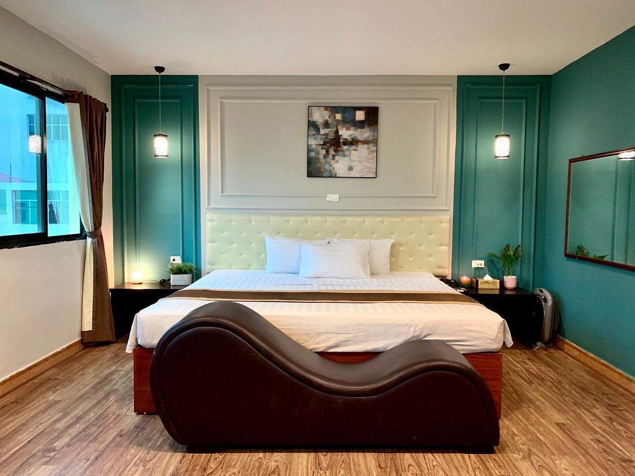 My Hotel 23 15/62
