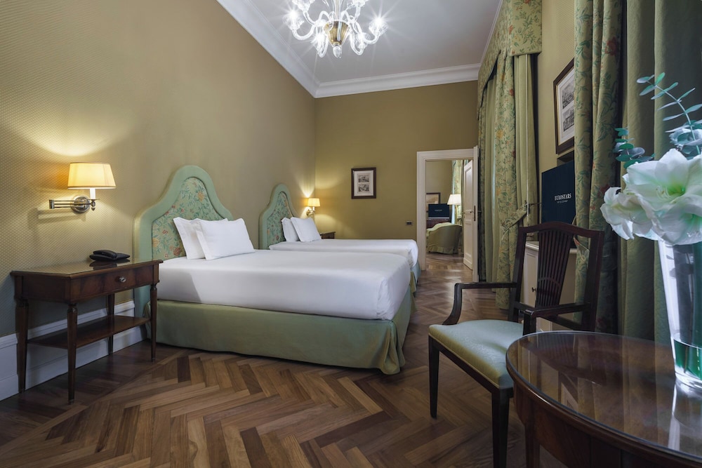غرفة متصلة سوبيريور بسرير مزدوج بغرفتي نوم، Eurostars Hotel Excelsior 2/4