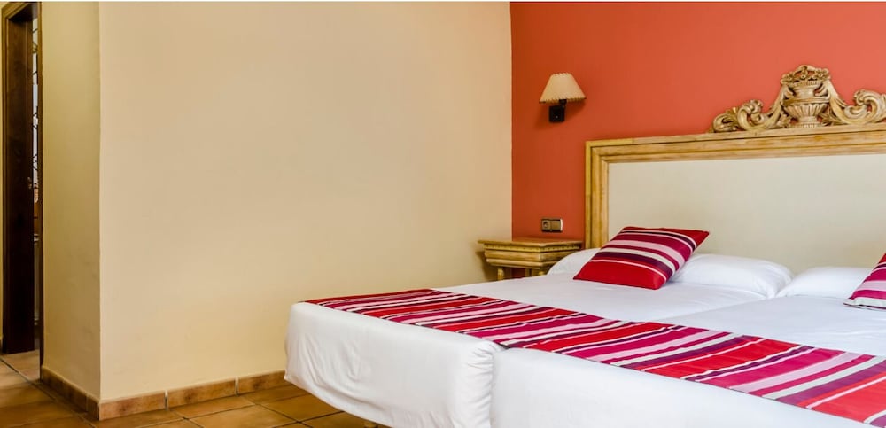 Hotel Rural Los Nogales 6/67