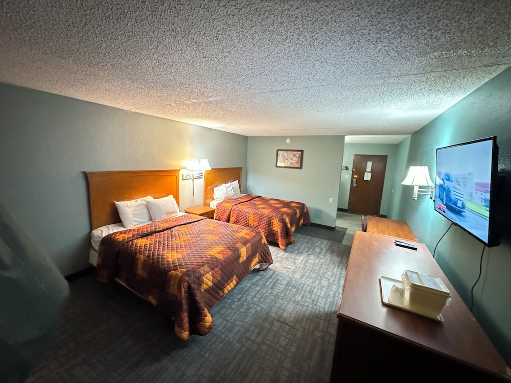 Americas Best Value Inn Salina 6/28
