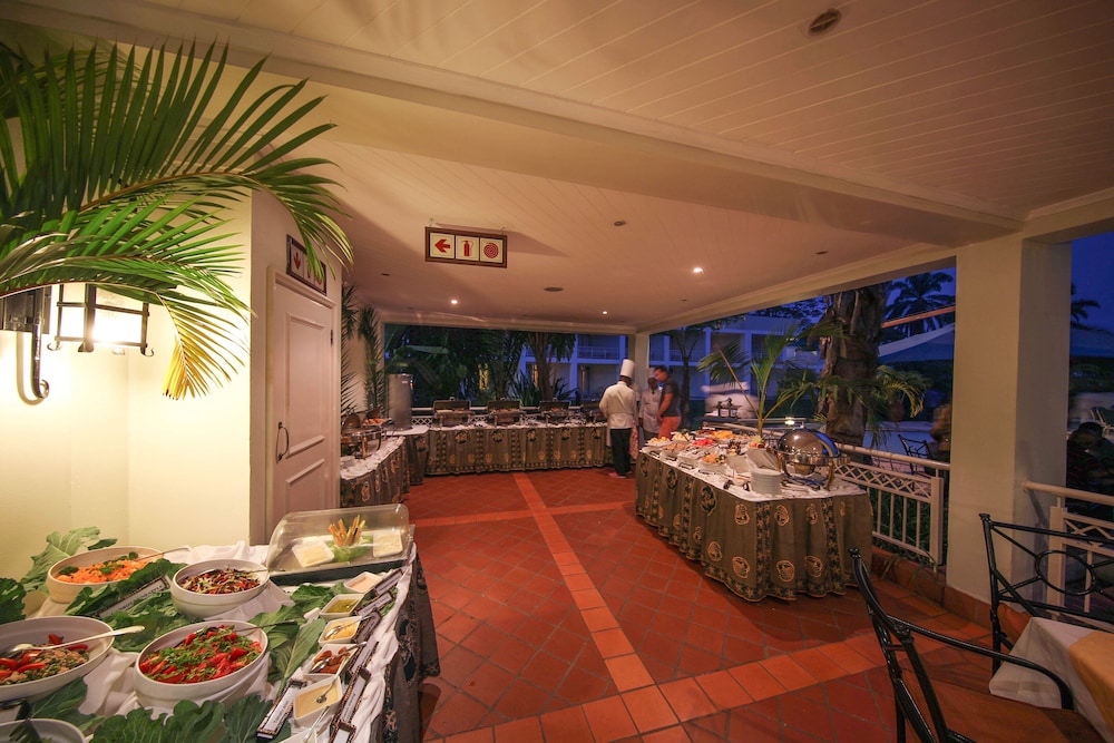 Lake Kivu Serena Hotel 42/60