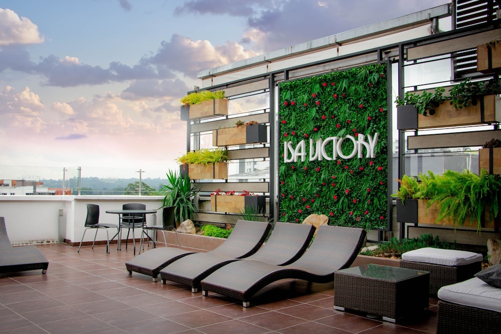 Isa Victory Hotel Boutique 57/64