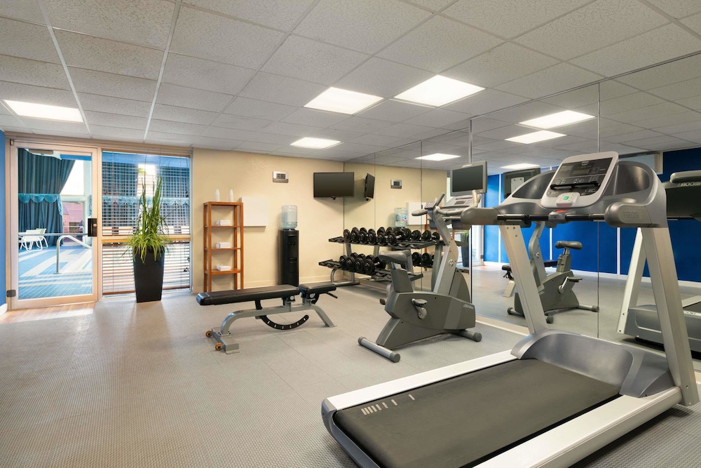Days Hotel By Wyndham Allentown Airport / Lehigh Valley 29/47