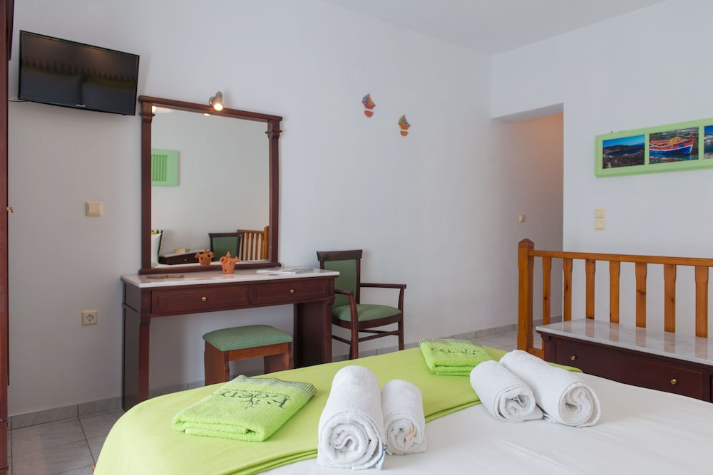 Edem Hotel Apartments 26/72
