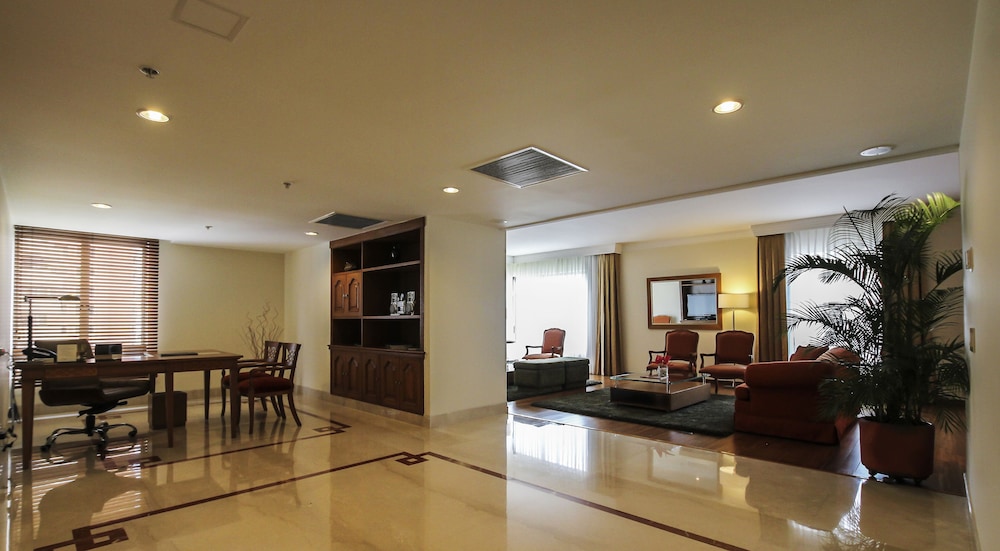 InterContinental Cali 45/51