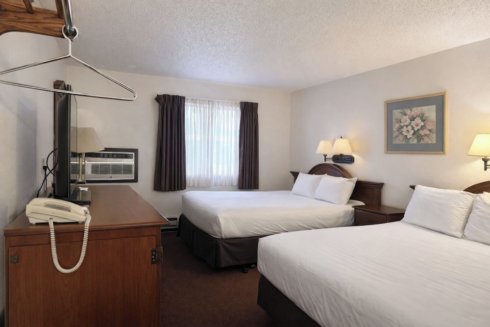 Lone Tree Inn Sidney By Hotel O 22/53