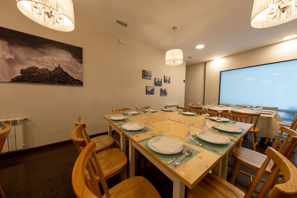 HOTEL OCA INSUA 41/46