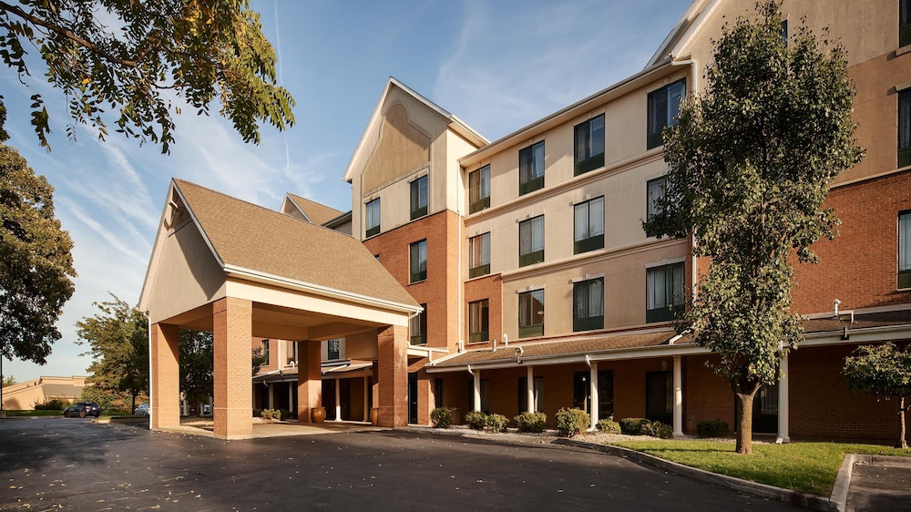 Best Western Plus Kalamazoo Suites 3/25