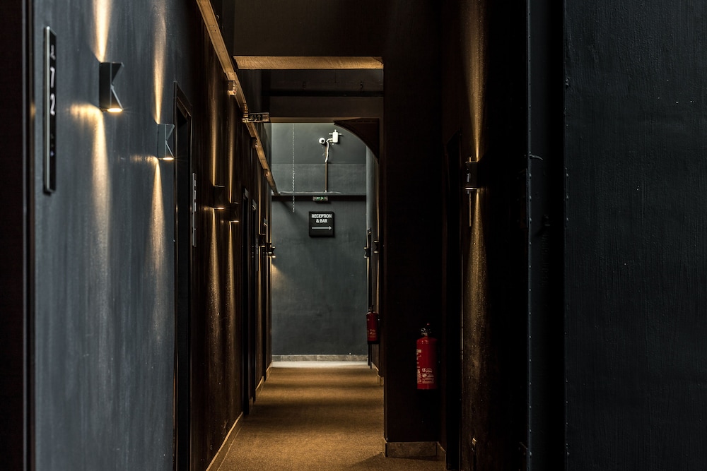 Black Hotel Cologne 27/32