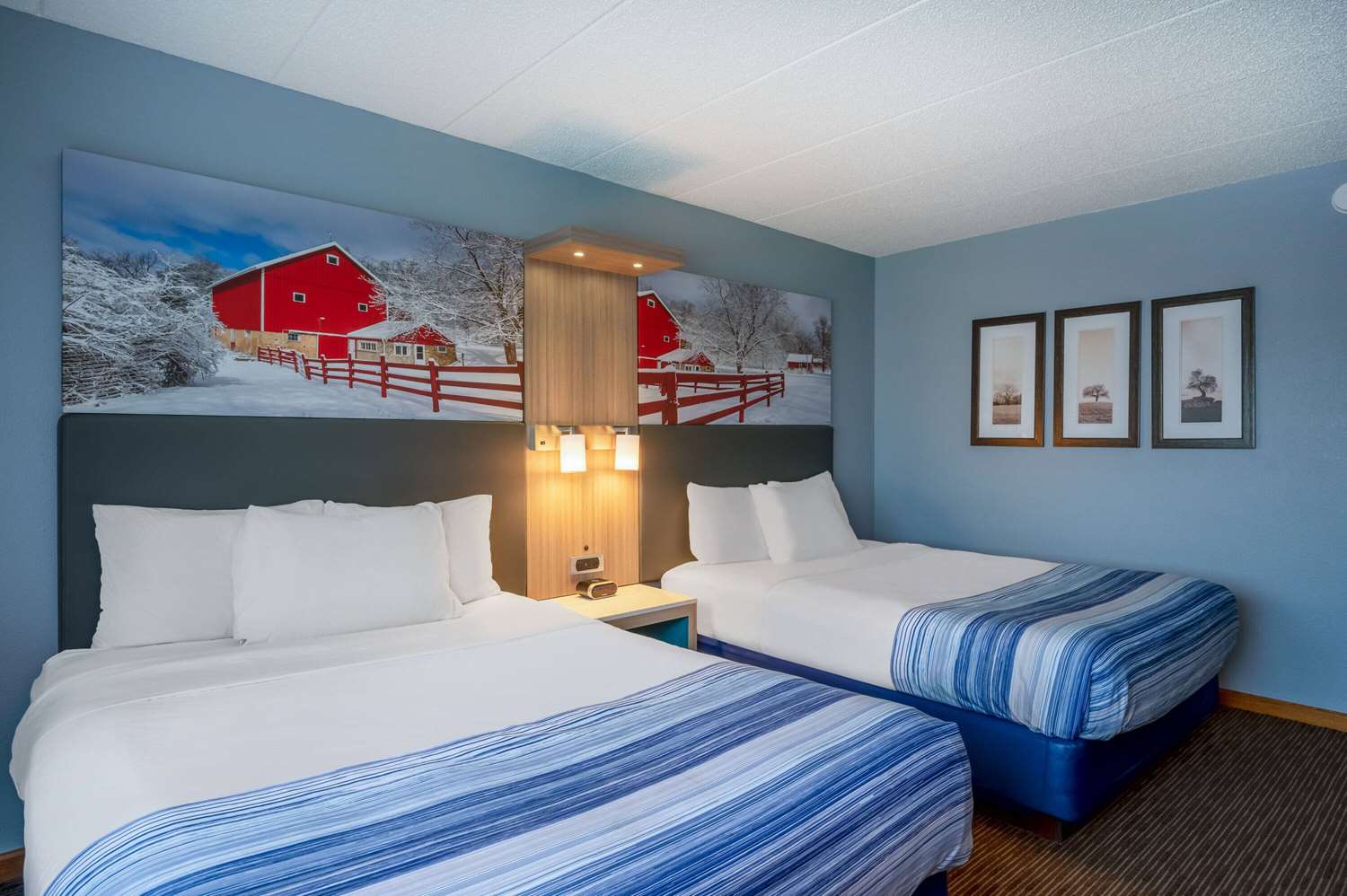 AmericInn by Wyndham Eau Claire 5/28