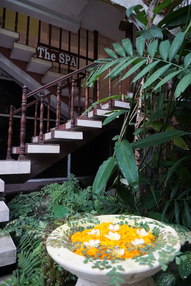 Taman Harum Cottages 8/80