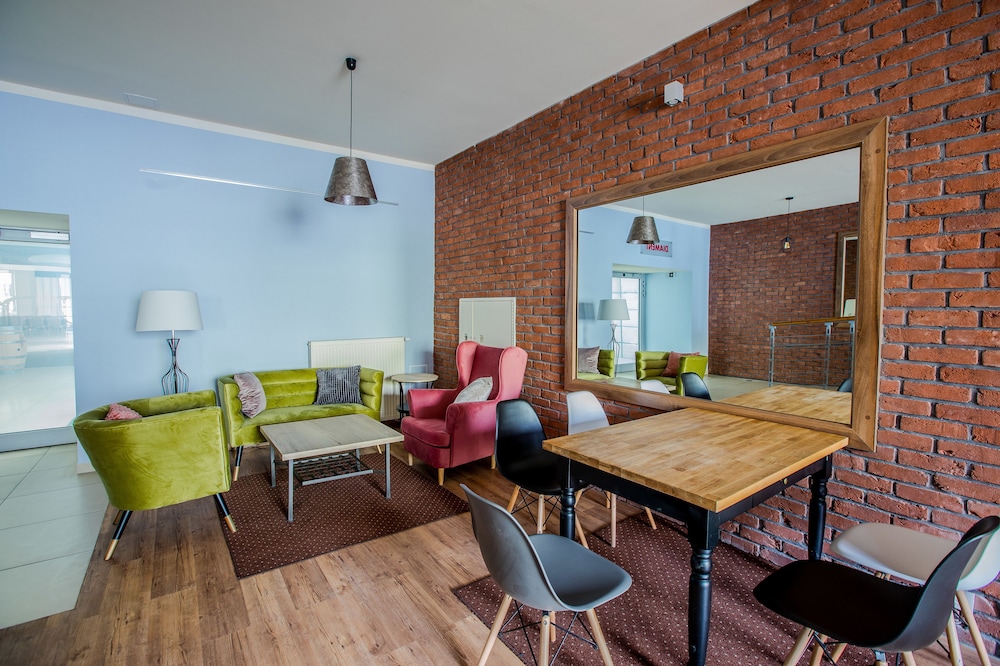 Hotel Diament Zabrze 39/66