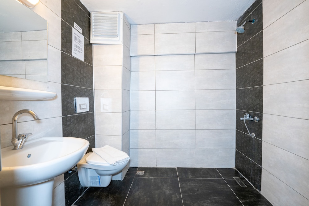 Grand Villa Sol Apart 64/68