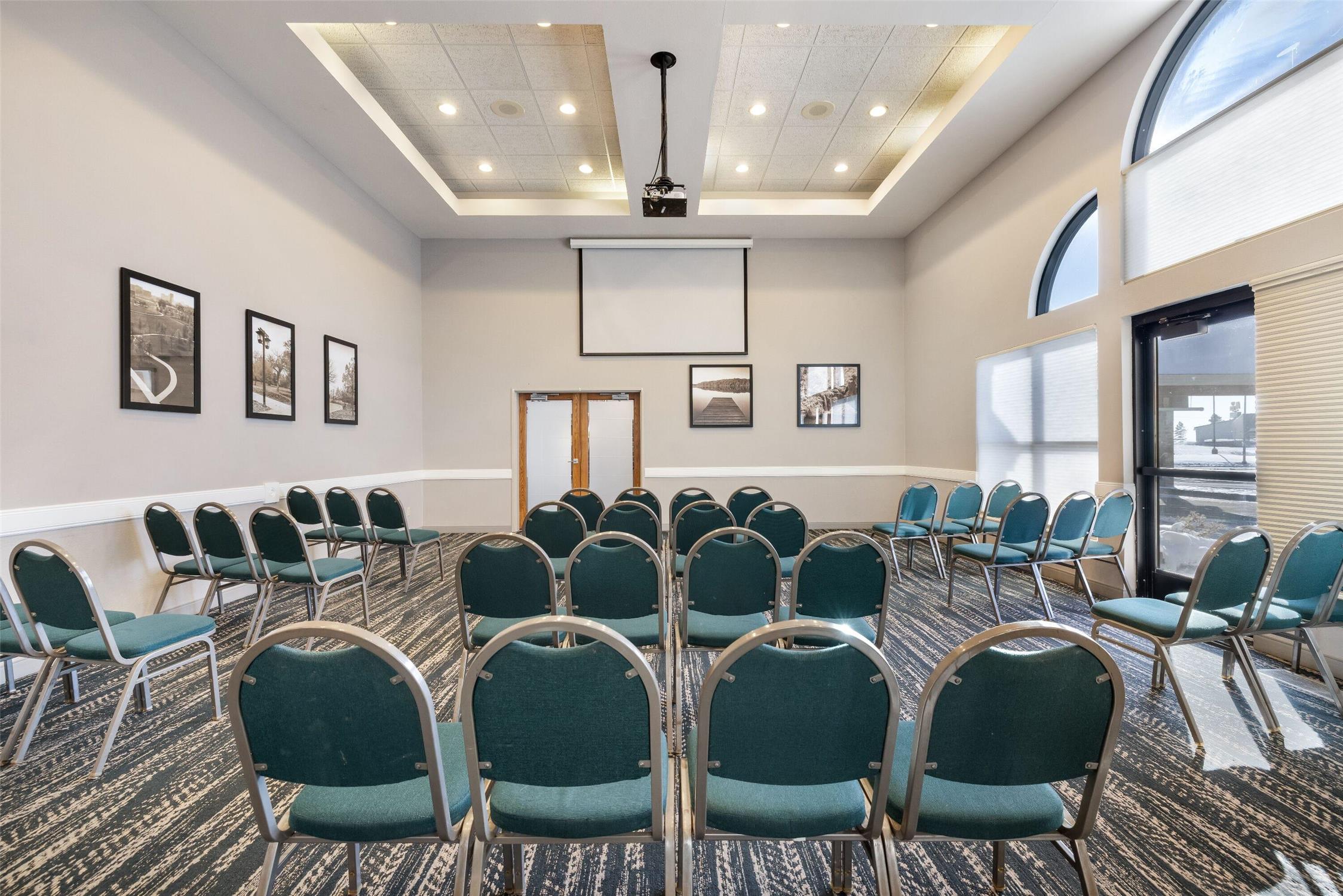 Americinn By Wyndham Valley City Conference Center 21/30