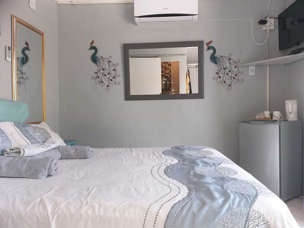 Vicky B Bed and Breakfast 11/30