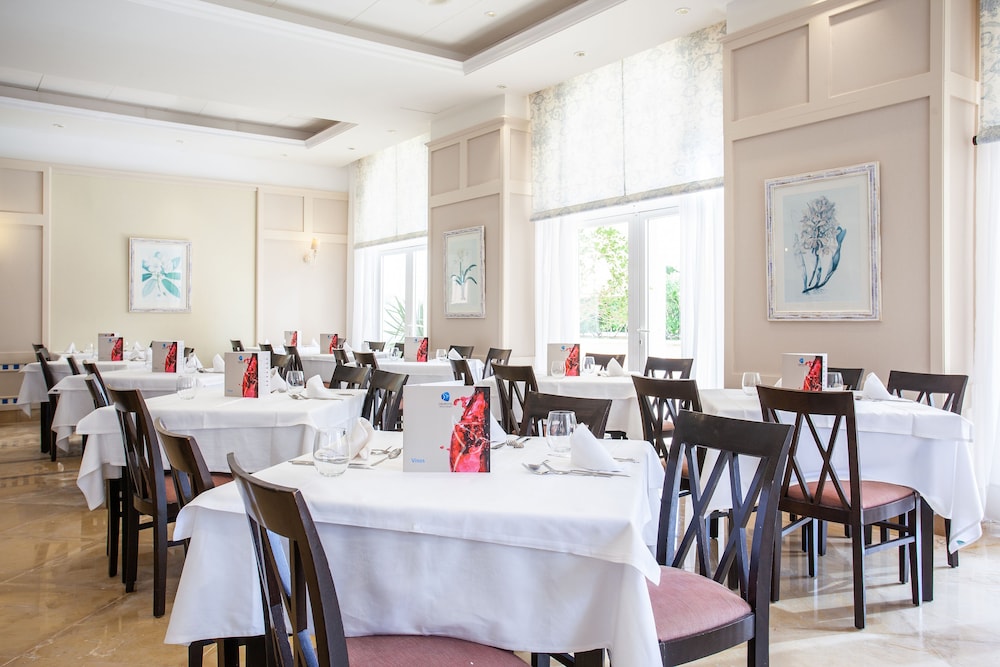 Grupotel Macarella Suites and Spa 41/51