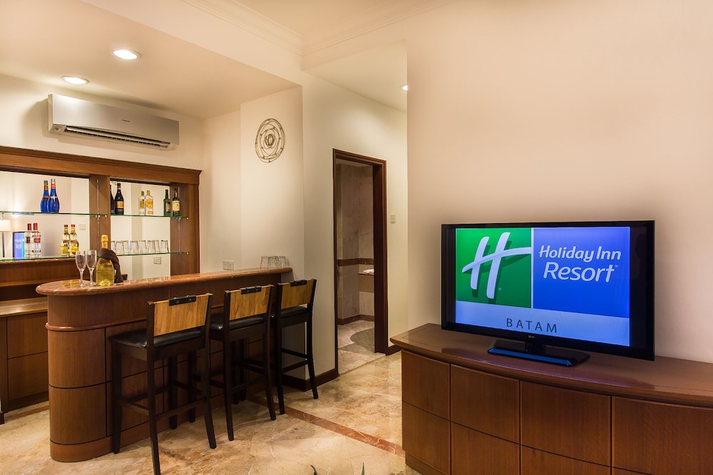 HOLIDAY INN RESORT BATAM 7/80