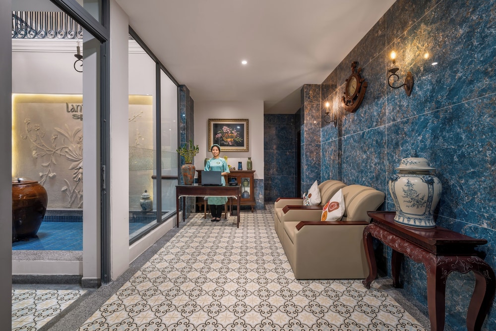 Lantana Boutique Hoi An Hotel 33/50