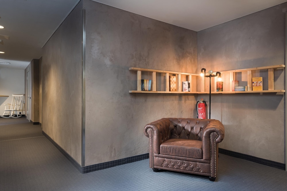 Sunday Hotel Bad Honnef 35/64