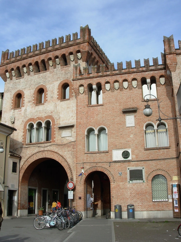 Hotel Patriarca 4/68