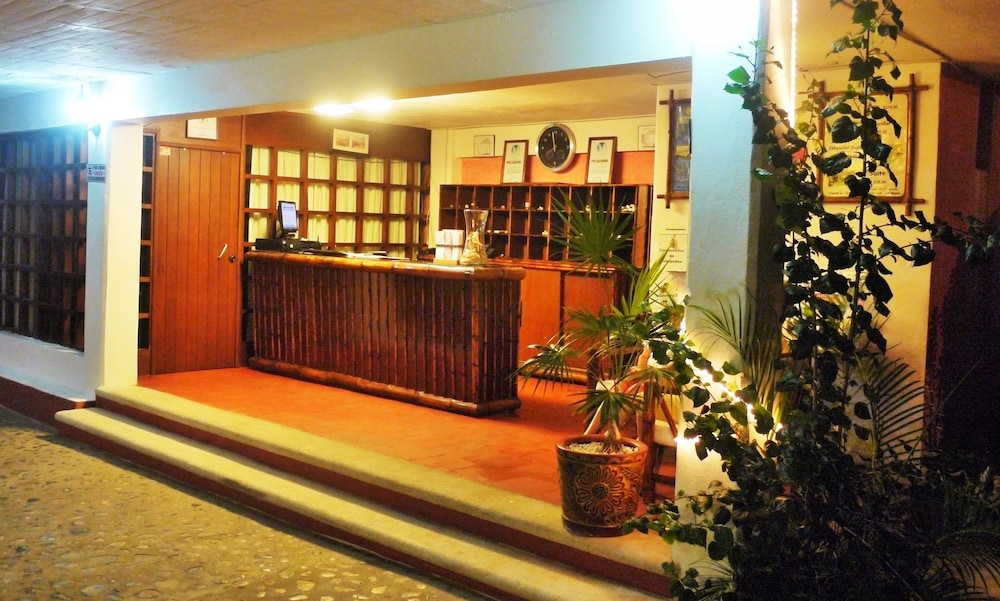 Casa Sun And Moon Hotel 12/80