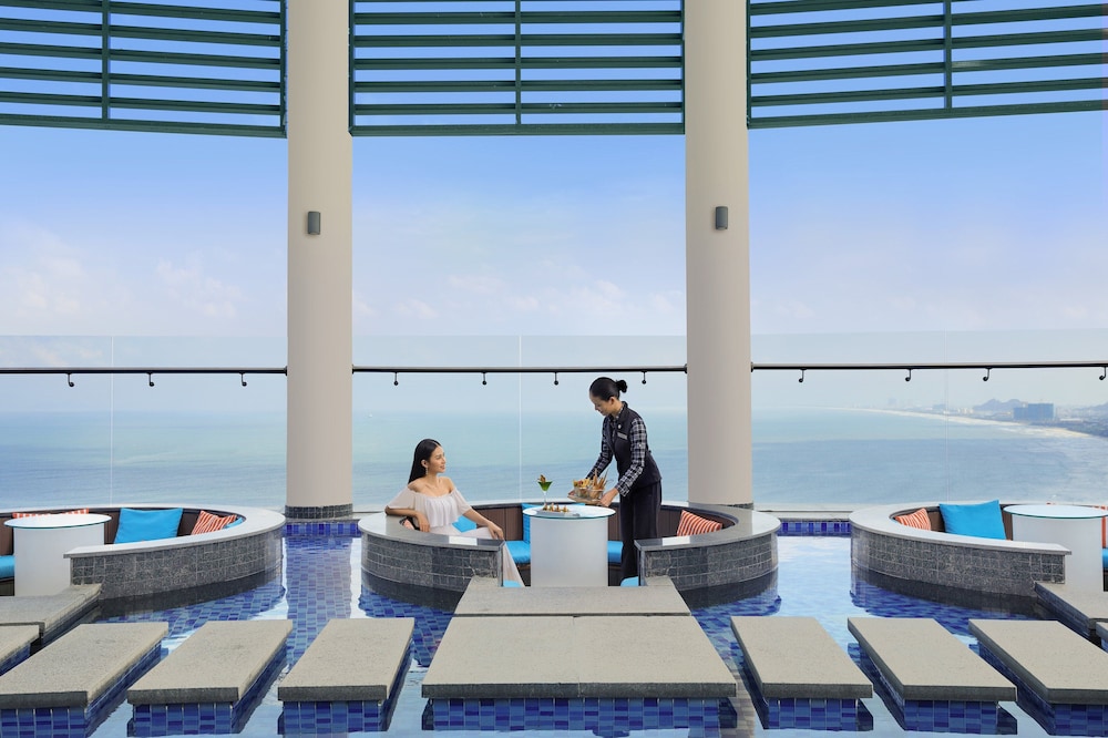 Four Points By Sheraton Danang 14/24