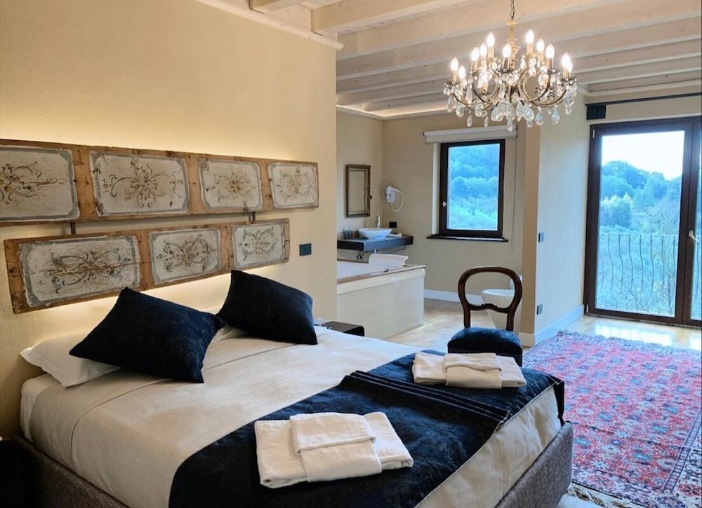Agriresort Leano 37/82