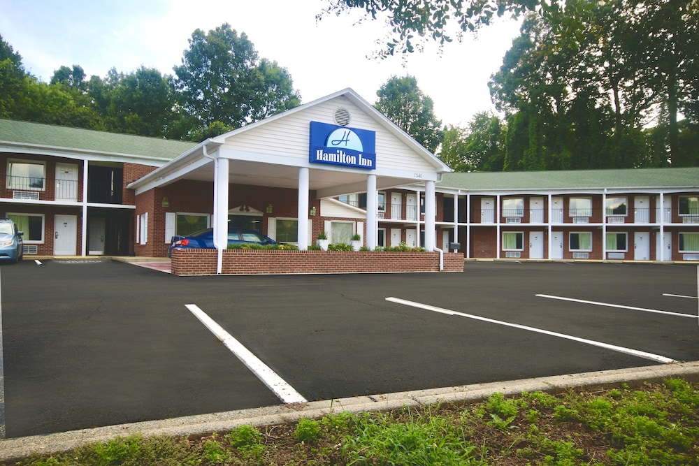 Hamilton Inn Jonesville I-77 3/24