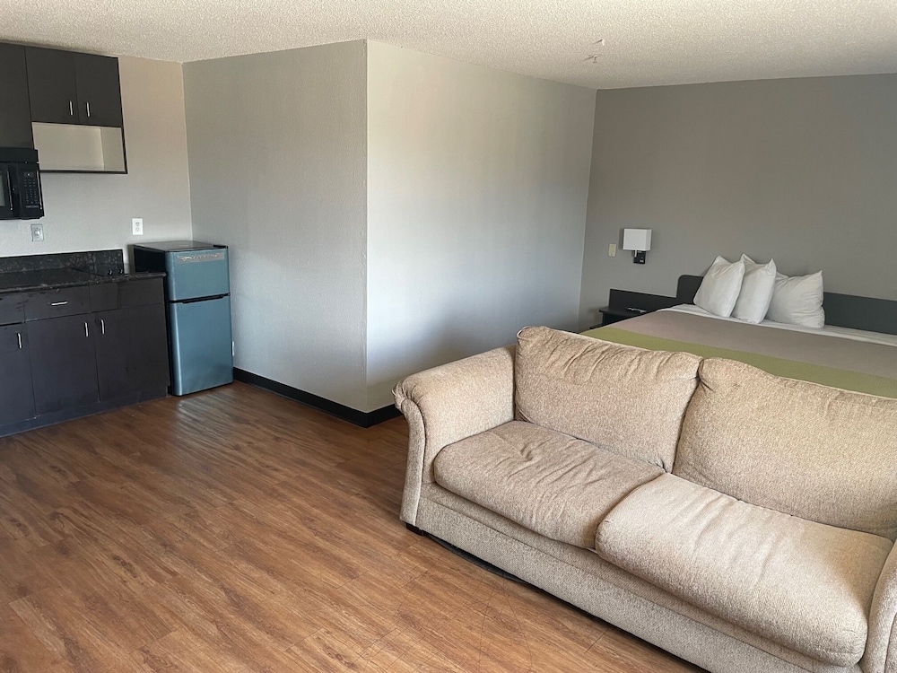 Motel6 New Iberia, LA 44/58