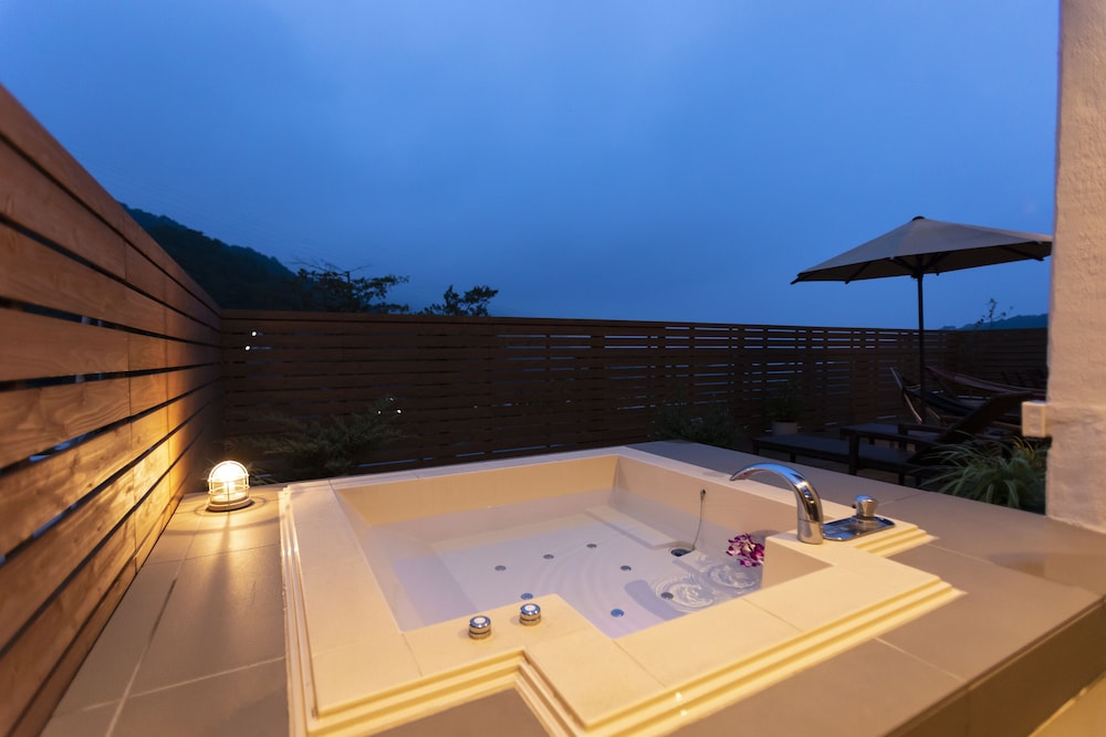 Hotel Gendairakuen Isehara 28/37