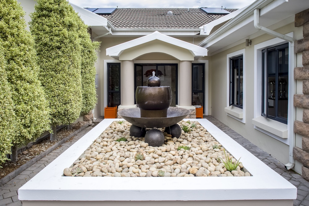 Orange Inn Knysna 34/46