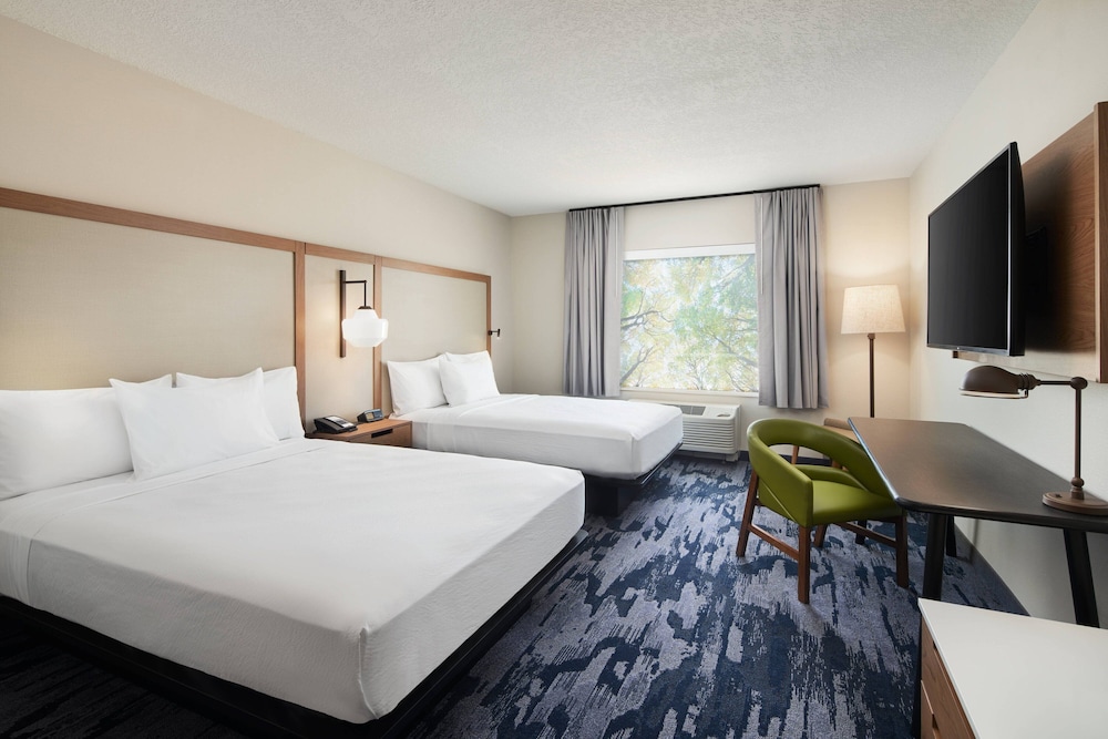 Fairfield Inn and Suites by Marriott Tampa Riverview 10/41