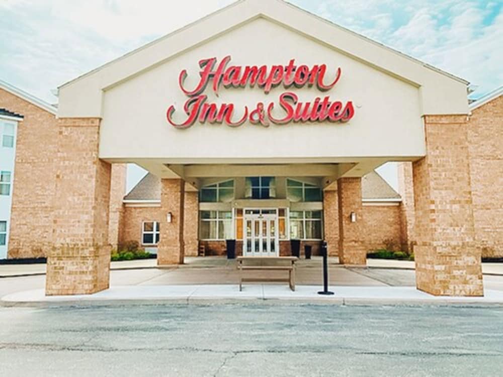 Hampton Inn Suites Cleveland Independence 5/40