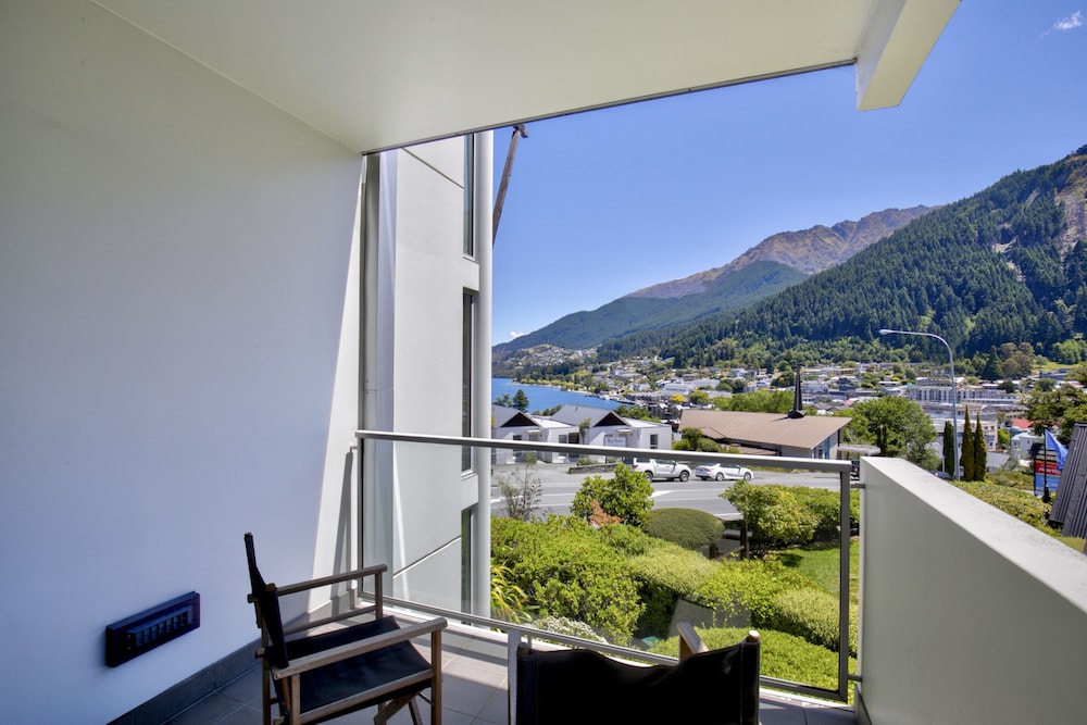 Scenic Suites Queenstown 55/57