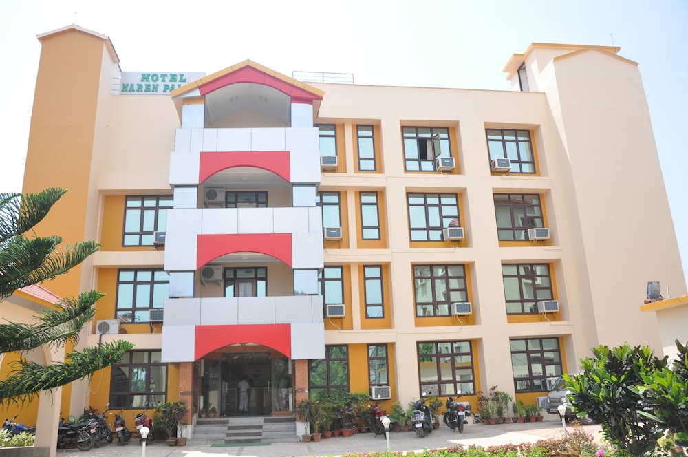 Hotel Naren Palace 1/30