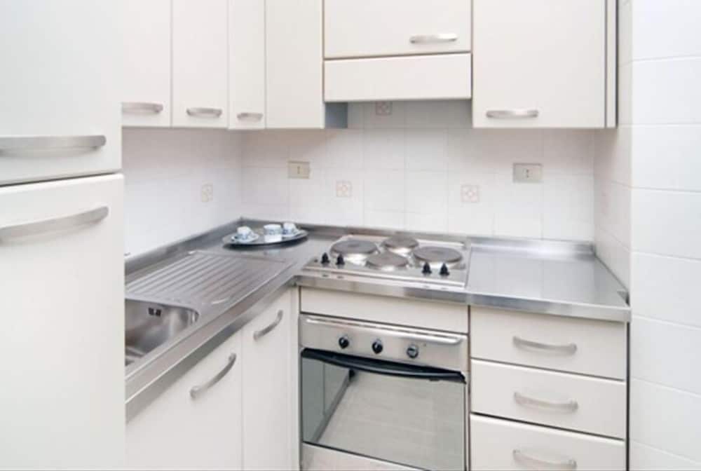 Aldrovandi Residence City Suites 26/75