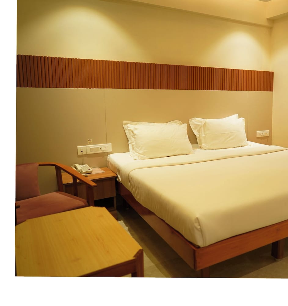 Hotel Surguru 21/60