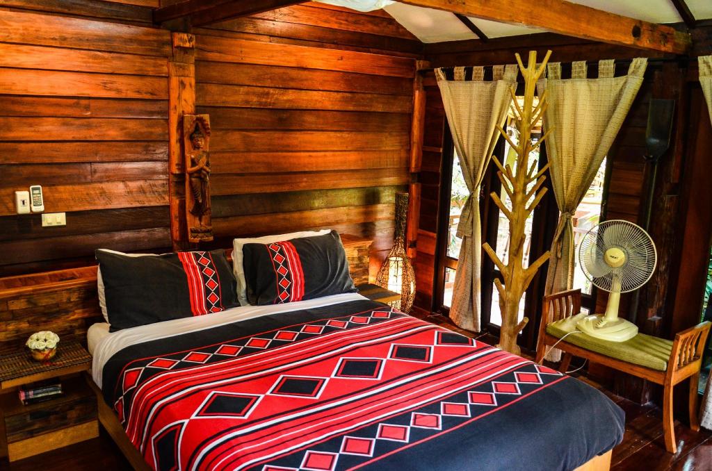 Family, Cabin, 1 Double and 2 Bunk Beds
