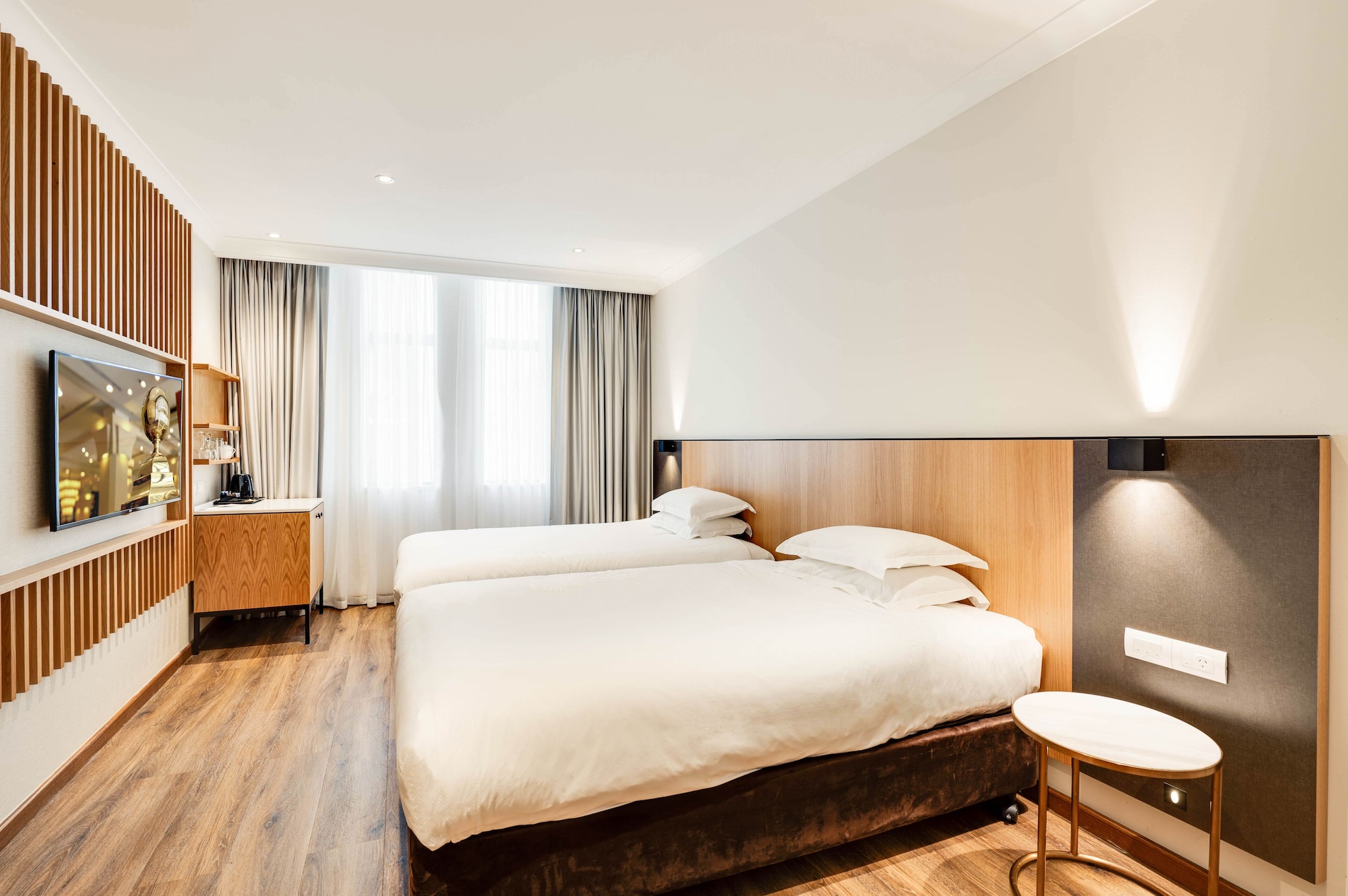 SIGNATURE, DELUXE, TWIN BEDS