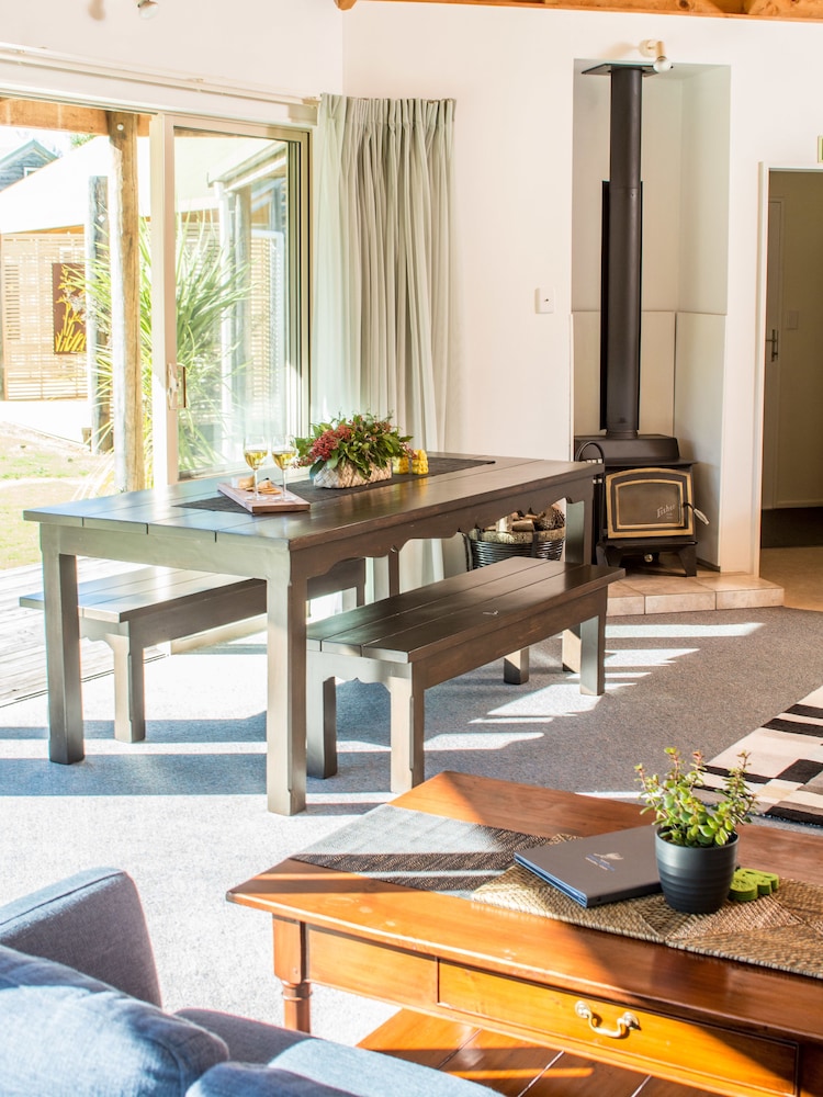 ABEL TASMAN LODGE 39/62