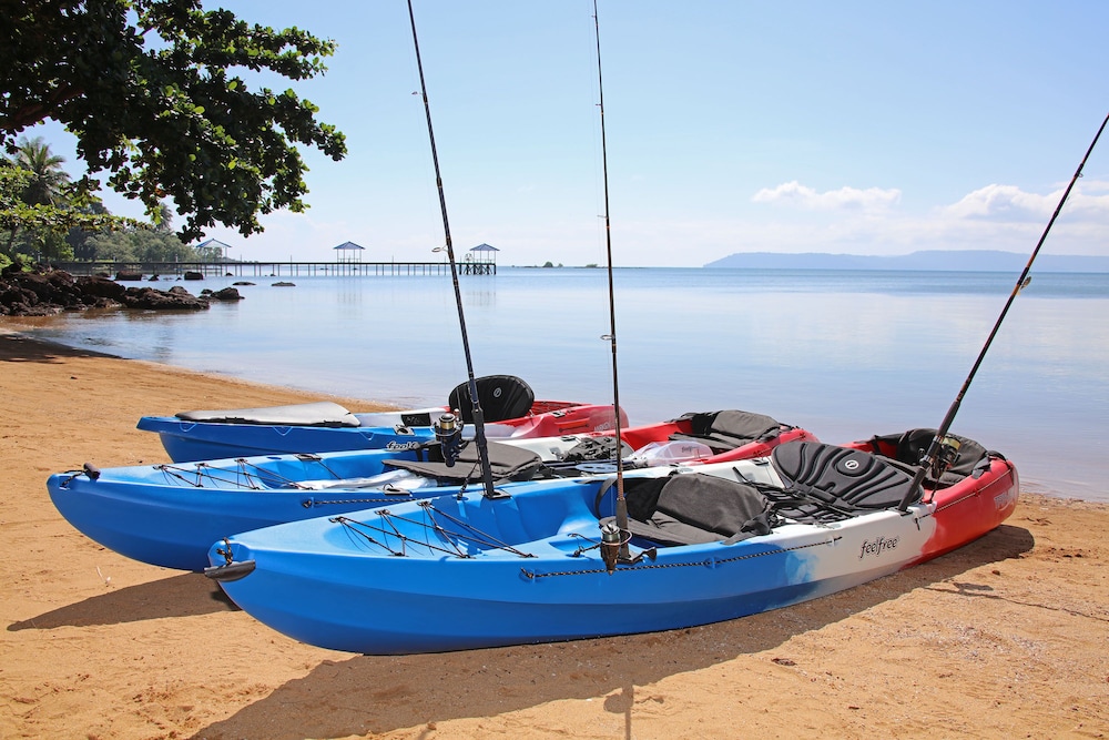 Koh Mak Buri Hut Natural Resort 29/74
