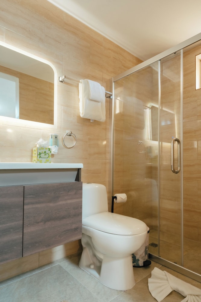 RH Boutique Hotel Aruba 48/48