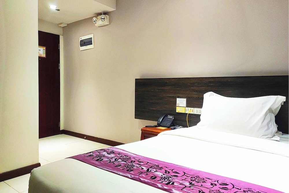 Panorama Summit Hotel 15/50