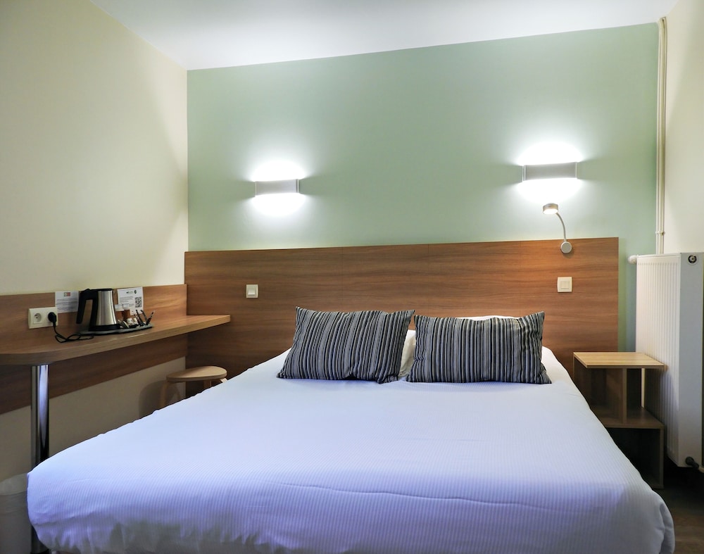 Kyriad Le Touquet Hotel 6/30