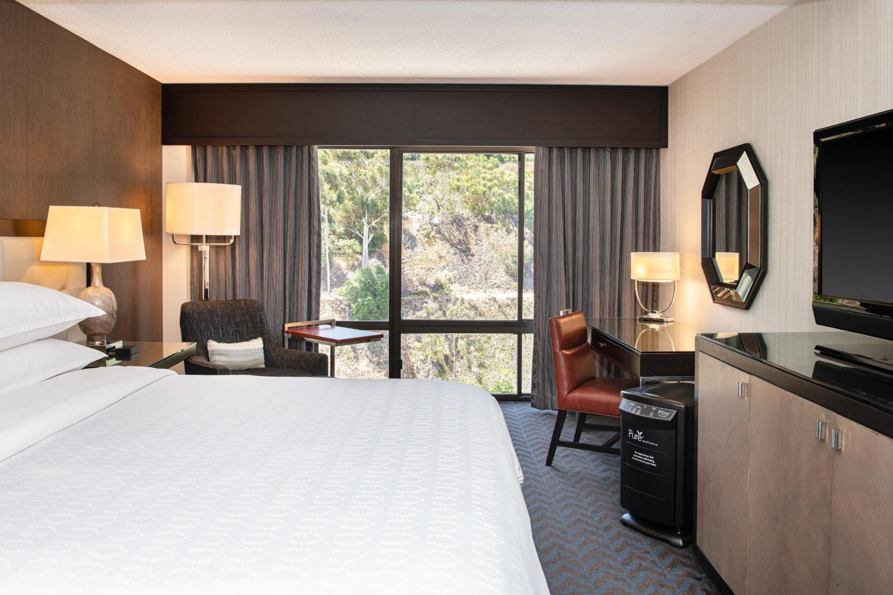 Pure, Wellness, King Bed، Sheraton Mission Valley San Diego 2/10