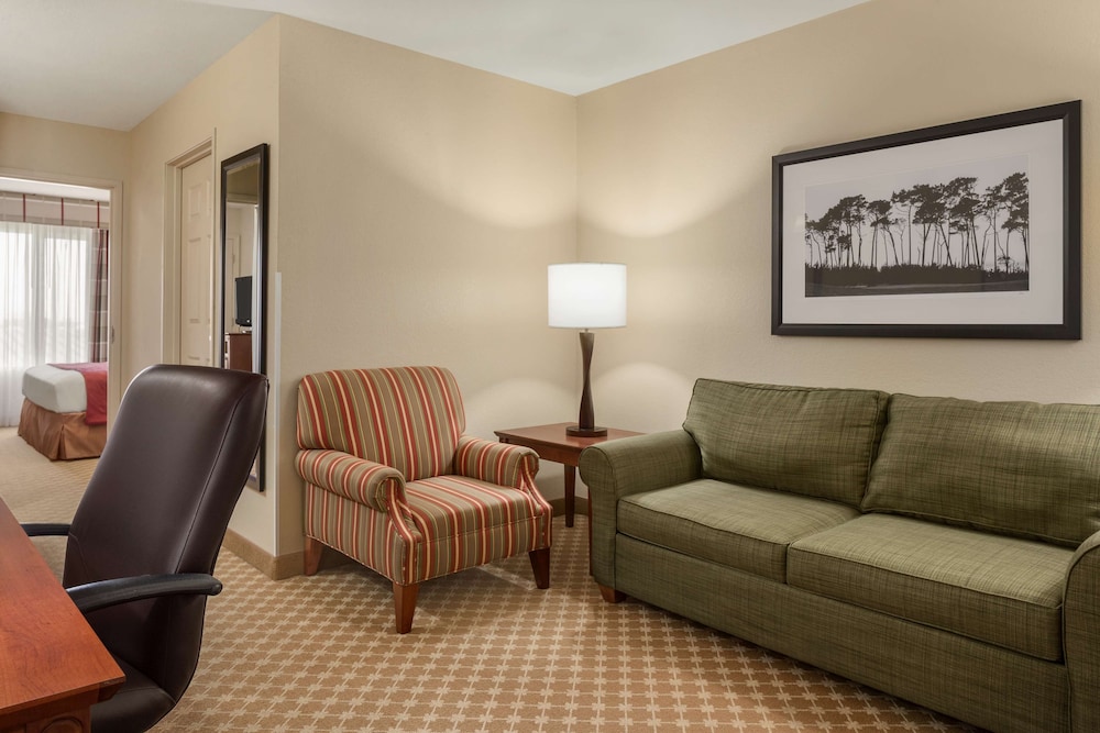 Country Inn Suites By Radisson Bloomington Normal Airport Il 19/29