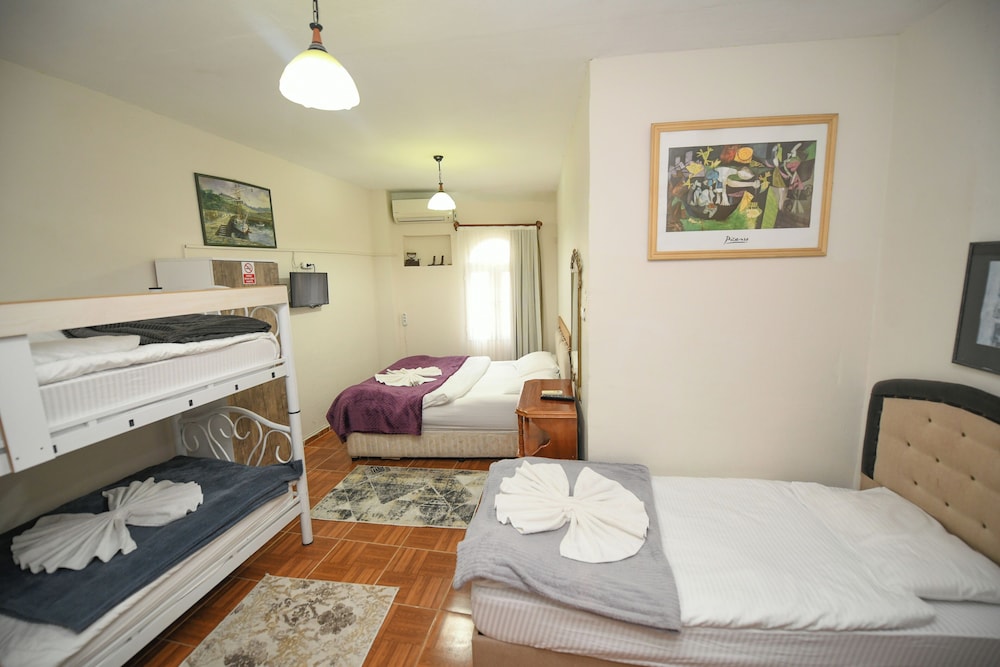 Anz Guesthouse 17/50