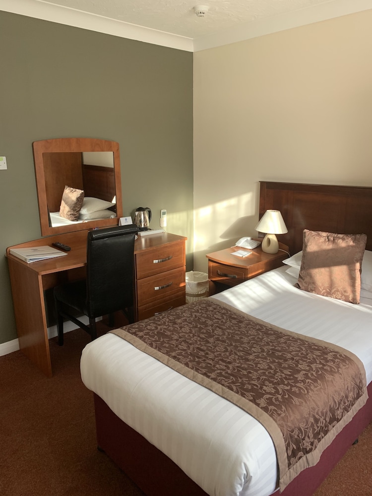 Best Western Claydon Hotel 7/73