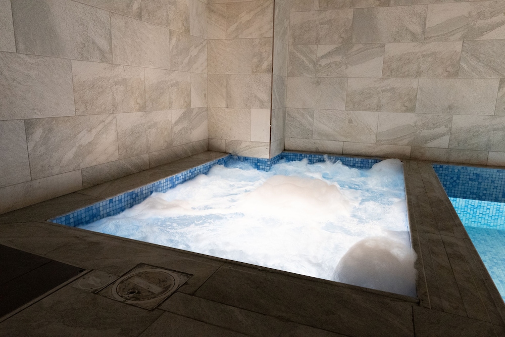 فندق ميروت(Mirot Residence) 24/33