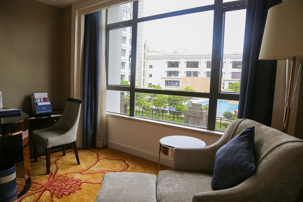 Dayhello International Hotel 28/50